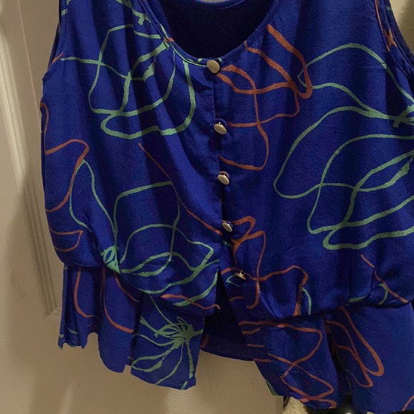 Floral crop top - Picture 3 of 4